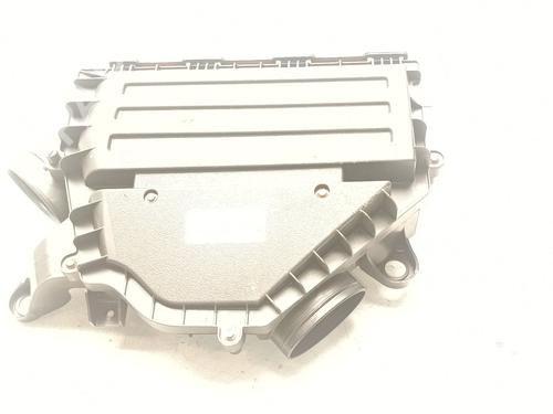 Used Air filter box Air filter box FIAT DOBLO Cargo (263_) 1.3 D Multijet (263WXU1A, 263ZXU1A, 263WYB1A, 263ZYB1A) (95 hp) 33799604 33799604