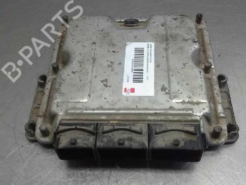 Motorstyringsenhet RENAULT LAGUNA II (BG0/1_) [2001-2007]  742927