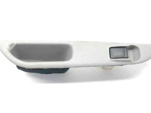 Used Left rear window switch Left rear window switch NISSAN ALMERA TINO (V10) 1.8 (114 hp) 6975435 6975435