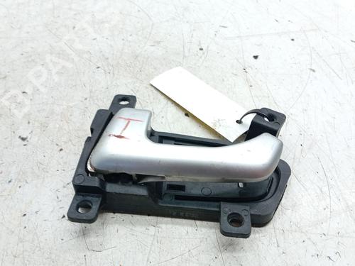 Used Front left interior door handle KIA SPORTAGE III (SL) 1.7 CRDi (116 hp) 25483467