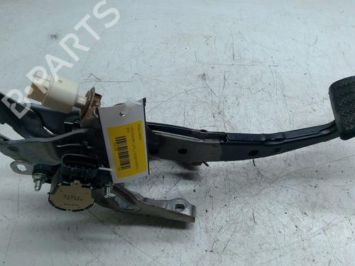 Used Break pedal TOYOTA AURIS (_E15_) 1.8 Hybrid (ZWE150_, ZWE150R) (136 hp) 31317168