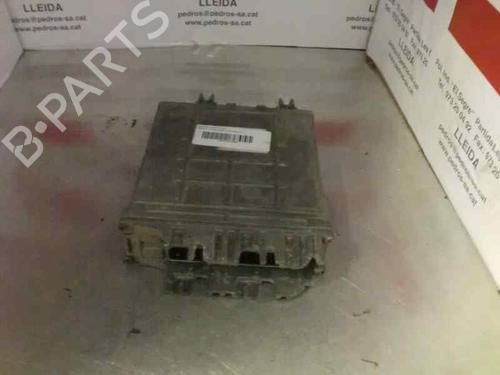 Calculateur moteur (ecu) RENAULT LAGUNA I (B56_, 556_) [1993-2002]  156674