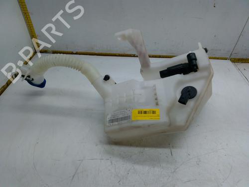 Used Windscreen washer tank MERCEDES-BENZ GLA (H247) GLA 200 (247.787) (163 hp) 29909696