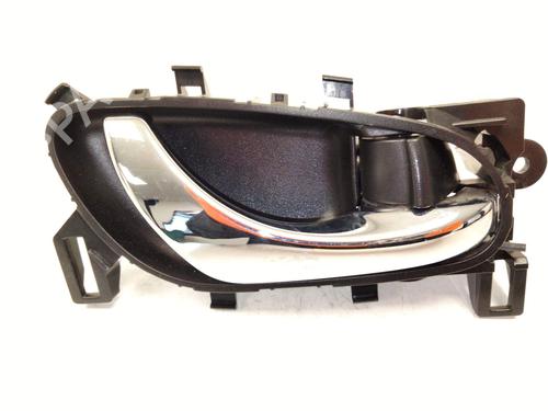 Used Front right interior door handle Front right interior door handle 29067200 29067200