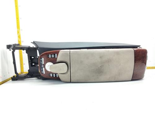 Used Armrest / Center console MERCEDES-BENZ S-CLASS (W221, V221) S 320 CDI 4-matic (221.080, 221.180) (235 hp) 18243402