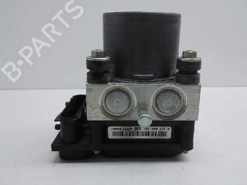 Used Control unit NISSAN ALMERA TINO (V10) [1998-2006]  9554149