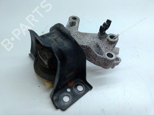 Used Engine mount Engine mount DACIA DUSTER (HS_) 1.2 TCe 125 (125 hp) 34581513 34581513