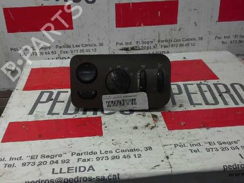 Used Headlight switch CHRYSLER VOYAGER IV (RG, RS) 2.5 CRD (141 hp) 6449664