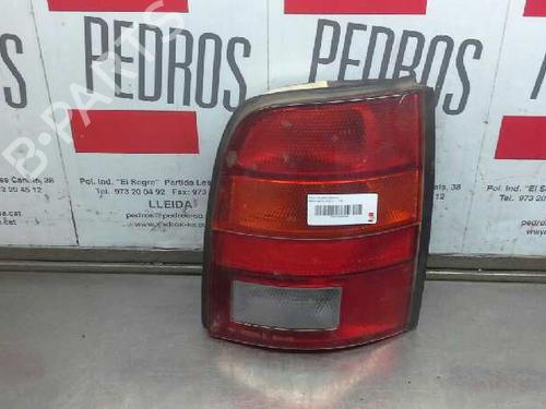 Used Right taillight NISSAN MICRA II (K11) 1.0 i 16V (54 hp) 119242