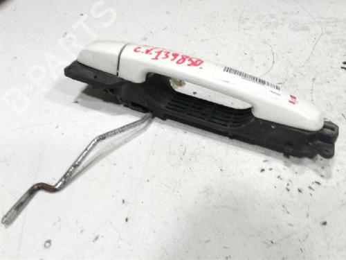 Used Front right exterior door handle SUZUKI GRAND VITARA II (JT, TE, TD) [2005-2025]  8195893