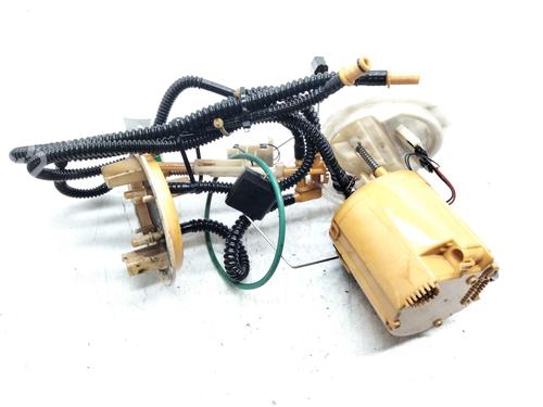 Used Fuel pump MERCEDES-BENZ E-CLASS (W212) E 350 CDI (212.023) (265 hp) 21590141