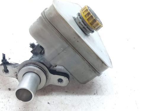 Brake master cylinder IVECO DAILY IV Platform/Chassis | BP25861651M77 - Image 2