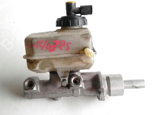 Used Brake master cylinder TOYOTA YARIS (_P9_) [2005-2014]  7283565