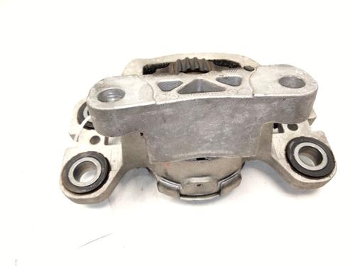 Used Gearbox mount LAND ROVER DISCOVERY SPORT (L550) 2.0 D (150 hp) 22738173