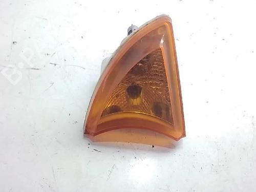 Used Right front indicator Right front indicator 11680190 11680190