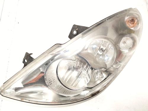 Used Left headlight RENAULT MASTER III Van (FV) 2.3 dCi 150 FWD (FV0F, FV03, FV09) (150 hp) 32001039