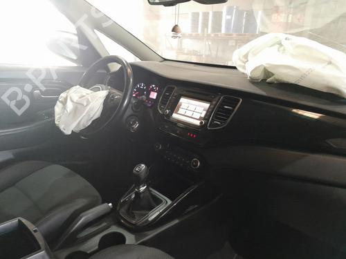 Mass air flow sensor KIA CARENS IV 1.7 CRDi | BP32670946M95  - Image 9