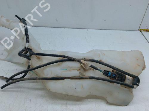 Used Windscreen washer tank Windscreen washer tank 37521573 37521573