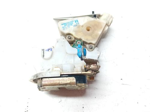 Used Rear right lock NISSAN X-TRAIL I (T30) 2.5 4x4 (165 hp) 15411602