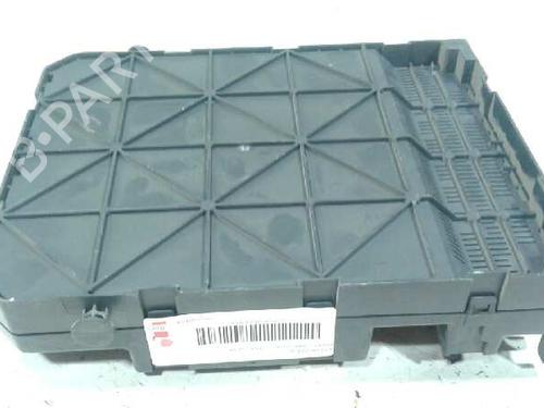 Used Fuse box PEUGEOT 308 I (4A_, 4C_) 1.6 HDi (90 hp) 17361496