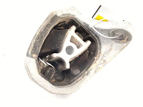 Used Engine mount VOLVO XC60 II (246) B4 Mild-Hybrid (197 hp) 30587070