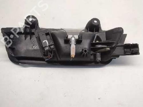 Venstre fortil invendig håndtag AUDI A4 B6 Avant (8E5) 2.5 TDI | BP18864025I13 