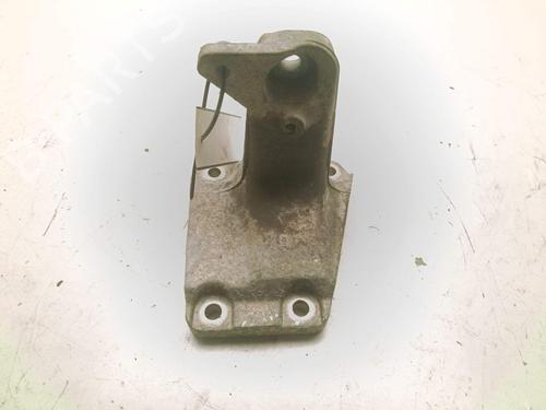 Soporte motor Soporte motor 19310642 19310642
