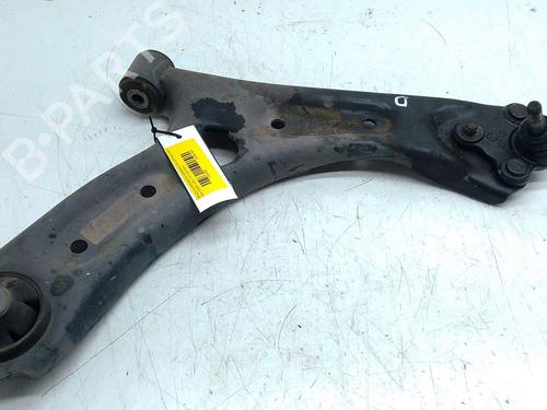 Used Right front suspension arm Right front suspension arm 37632193 37632193