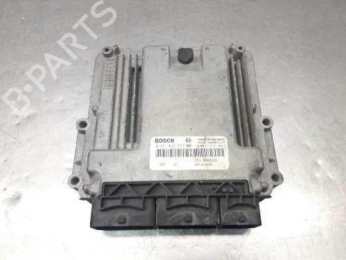 Used Engine control unit (ECU) OPEL MOVANO B Van (X62) 2.3 CDTI FWD (FV) (125 hp) 4685436