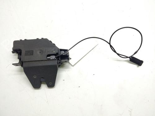 Used Tailgate lock Tailgate lock BMW 1 (E81) 118 d (143 hp) 36390403 36390403