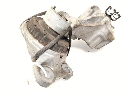 Used Engine mount RENAULT MEGANE III Hatchback (BZ0/1_, B3_) 1.9 dCi (BZ0N, BZ0J) (131 hp) 30103530