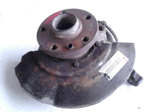 Used Left front steering knuckle VW TRANSPORTER T4 Van (70A, 70H, 7DA, 7DH) [1990-2003]  11292832
