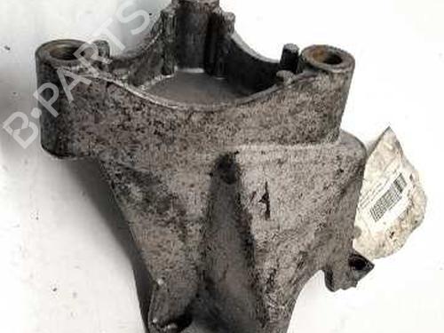 Used Support CITROËN XSARA PICASSO (N68) 2.0 HDi (90 hp) 14313422