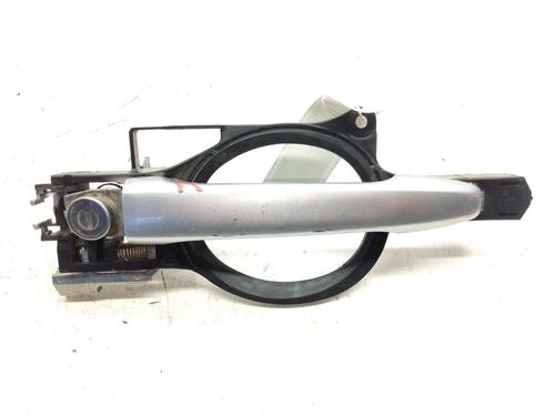 Used Front left exterior door handle MITSUBISHI OUTLANDER II (CW_W) 2.0 DI-D (CW8W) (140 hp) 21143936