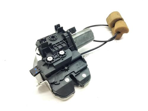 Tailgate lock MERCEDES-BENZ S-CLASS (W221, V221) S 320 CDI 4-matic (221.080, 221.180) | BP18243365C101 