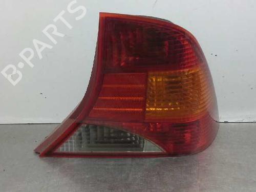 Used Right taillight FORD FOCUS I Saloon (DFW) [1999-2009]  2337736
