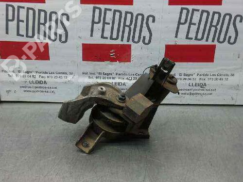 Used Engine mount Engine mount HYUNDAI SANTA FÉ I (SM) 2.4 16V (146 hp) 10261184 10261184