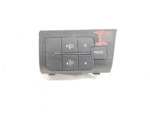 Switch PEUGEOT BOXER Van 2.2 HDi 130 (131 hp) 16139271