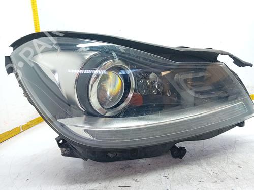 Used Right headlight MERCEDES-BENZ C-CLASS Coupe (C204) C 220 CDI (204.302) (170 hp) 25229670