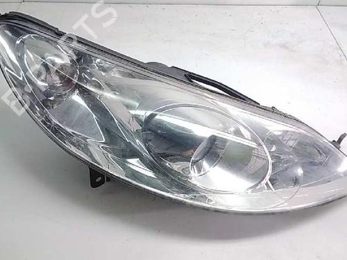 Used Right headlight PEUGEOT 407 (6D_) 2.2 HDi 170 (6D4HTH) (170 hp) 10864609