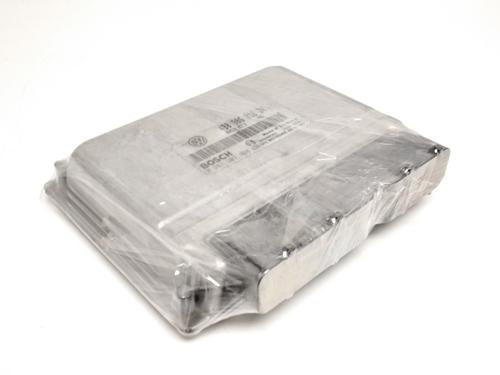 Engine control unit (ECU) VW PASSAT B5.5 (3B3) 1.8 T 20V | BP185677M57