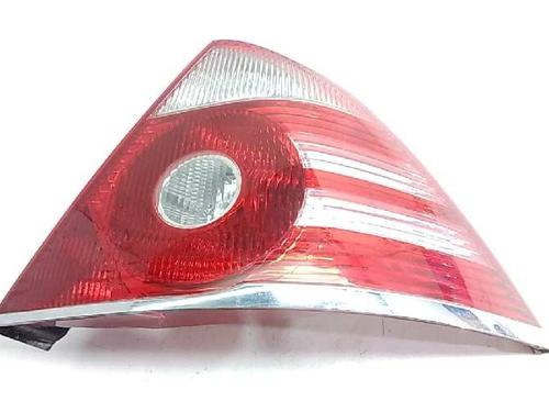 Used Right taillight FORD MONDEO III (B5Y) [2000-2007]  17056311