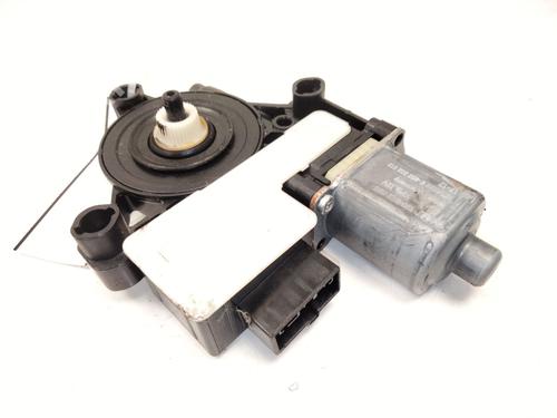 Left rear window motor SEAT ARONA (KJ7, KJP) 1.0 TSI | BP26709534E23 