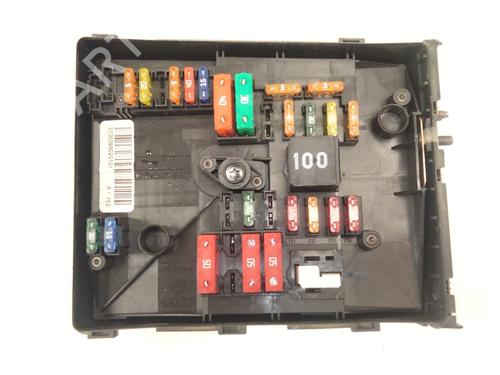 Fuse box VW GOLF VI Variant (AJ5) 1.6 TDI | BP25595855E1 
