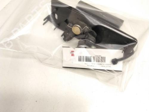 Tailgate handle NISSAN ALMERA II (N16) 1.8 | BP25225375C132