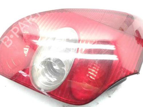 Used Left taillight RENAULT LAGUNA II Grandtour (KG0/1_) [2001-2007]  17055693