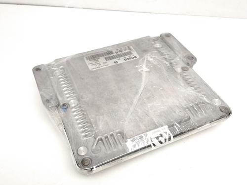 Engine control unit (ECU) PEUGEOT 307 SW (3H) | BP8822204M57