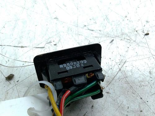 Mando elevalunas trasera derecho MITSUBISHI GALLOPER (JK-01) 2.5 TD intercooler | BP30744644I28