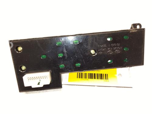 Left front window switch HYUNDAI i30 (FD) 2.0 CRDi | BP32290239I27