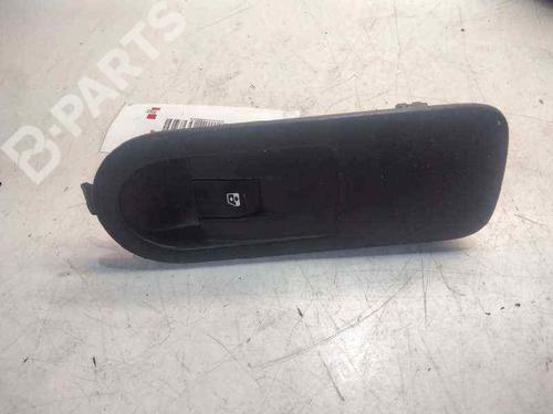 Used Right front window switch Right front window switch RENAULT SCÉNIC II (JM0/1_) 1.9 dCi (JM14) (131 hp) 10662366 10662366